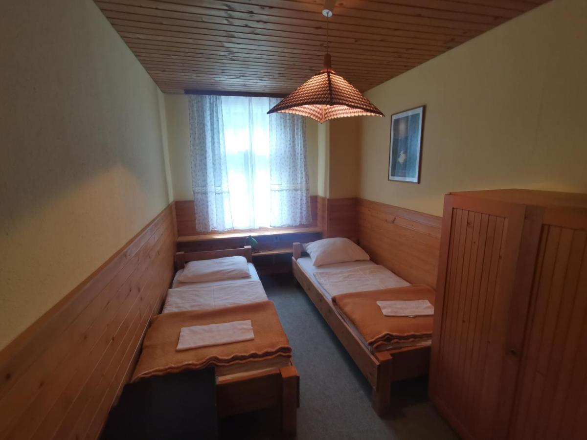 Hostel Pod Voglom Bohinj Eksteriør billede