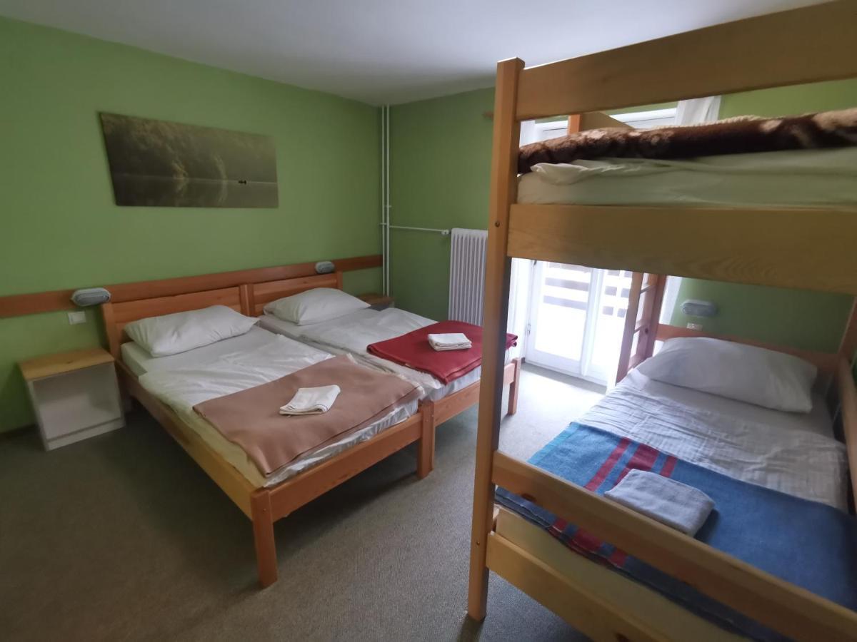 Hostel Pod Voglom Bohinj Eksteriør billede