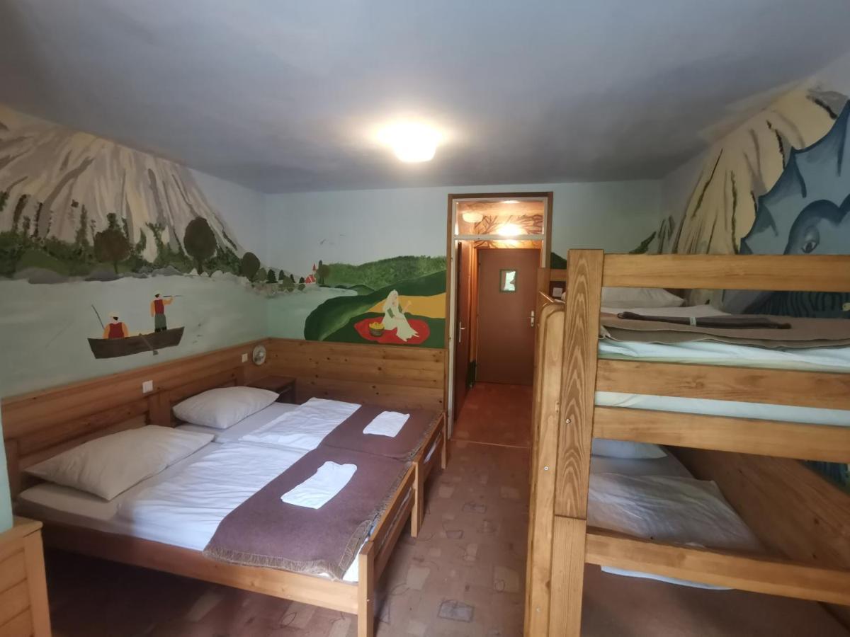 Hostel Pod Voglom Bohinj Eksteriør billede