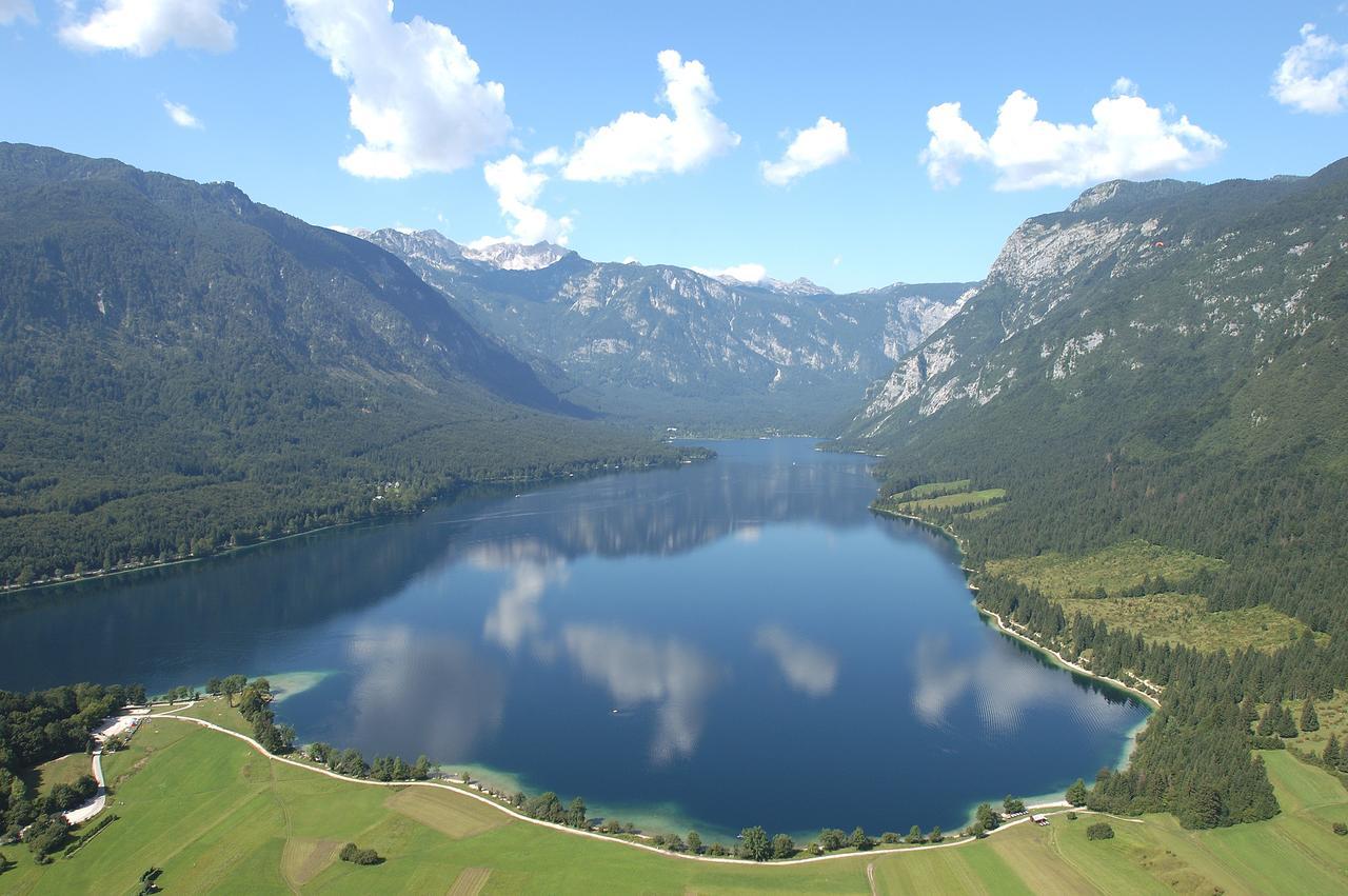 Hostel Pod Voglom Bohinj Eksteriør billede